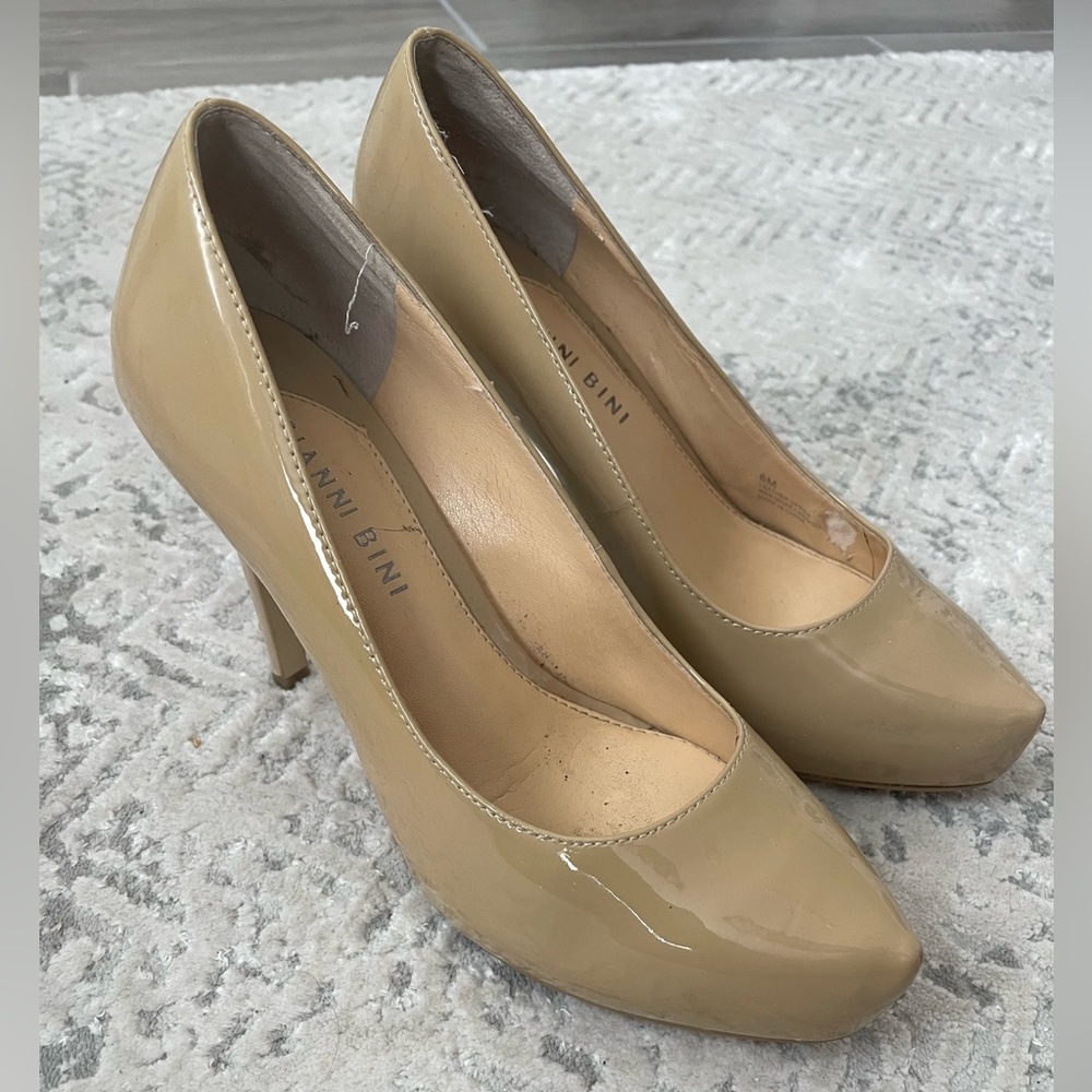 Gianni Bini Platform Pumps
